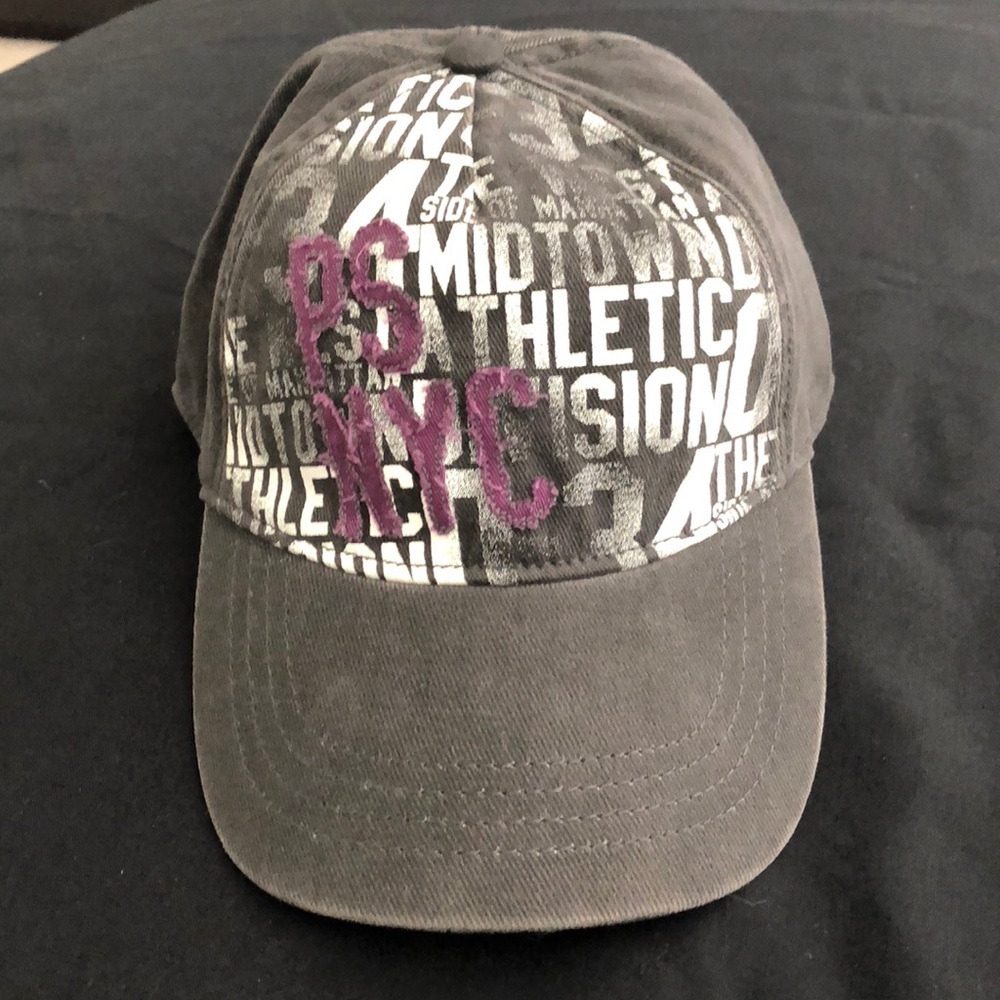 NWOT. PS NYC Aēropostale a grey Hat .